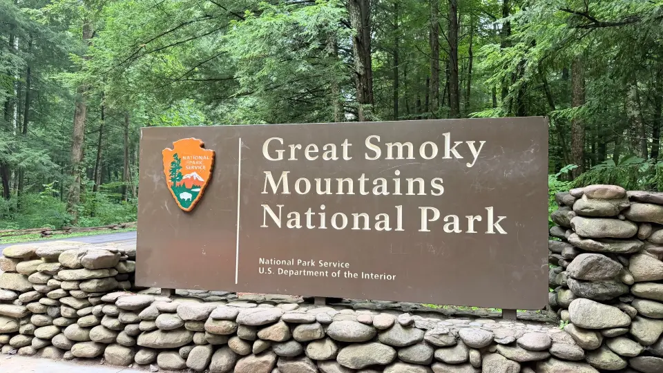 Smoky Mountain National Park cover