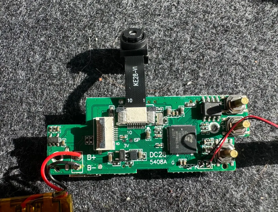 Disassembling the Kodak Charmera cover