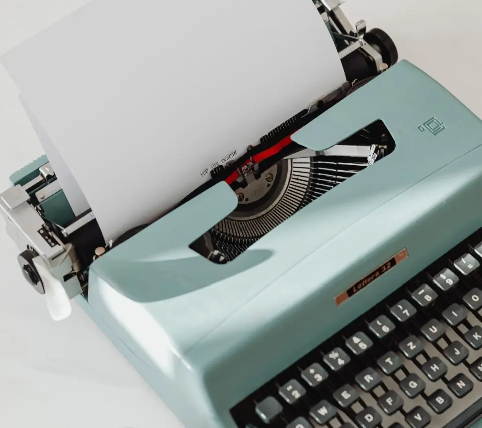 The art of writing when we don't have much to say. cover
