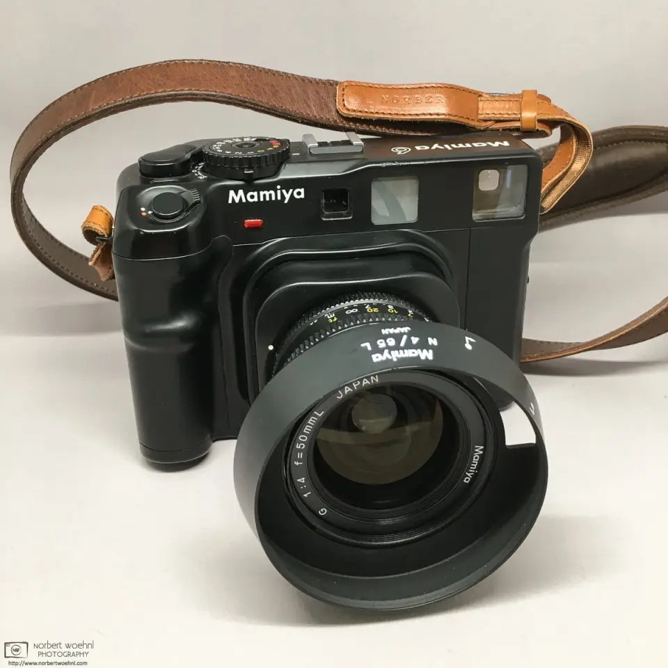 Mamiya 6 cover
