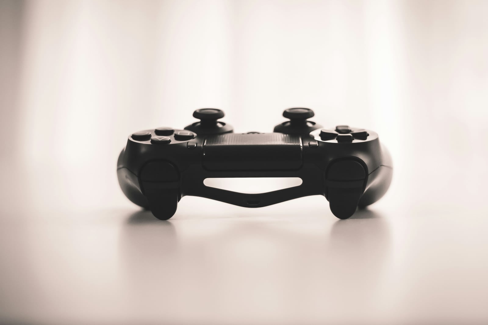 「ゲーム開発費は高すぎ、ハードは部品が足りない」業界の重鎮らが”アタリショック以来の危機”と警鐘鳴らす。いまやAAAゲーム開発は最大600億円規模とも - AUTOMATON