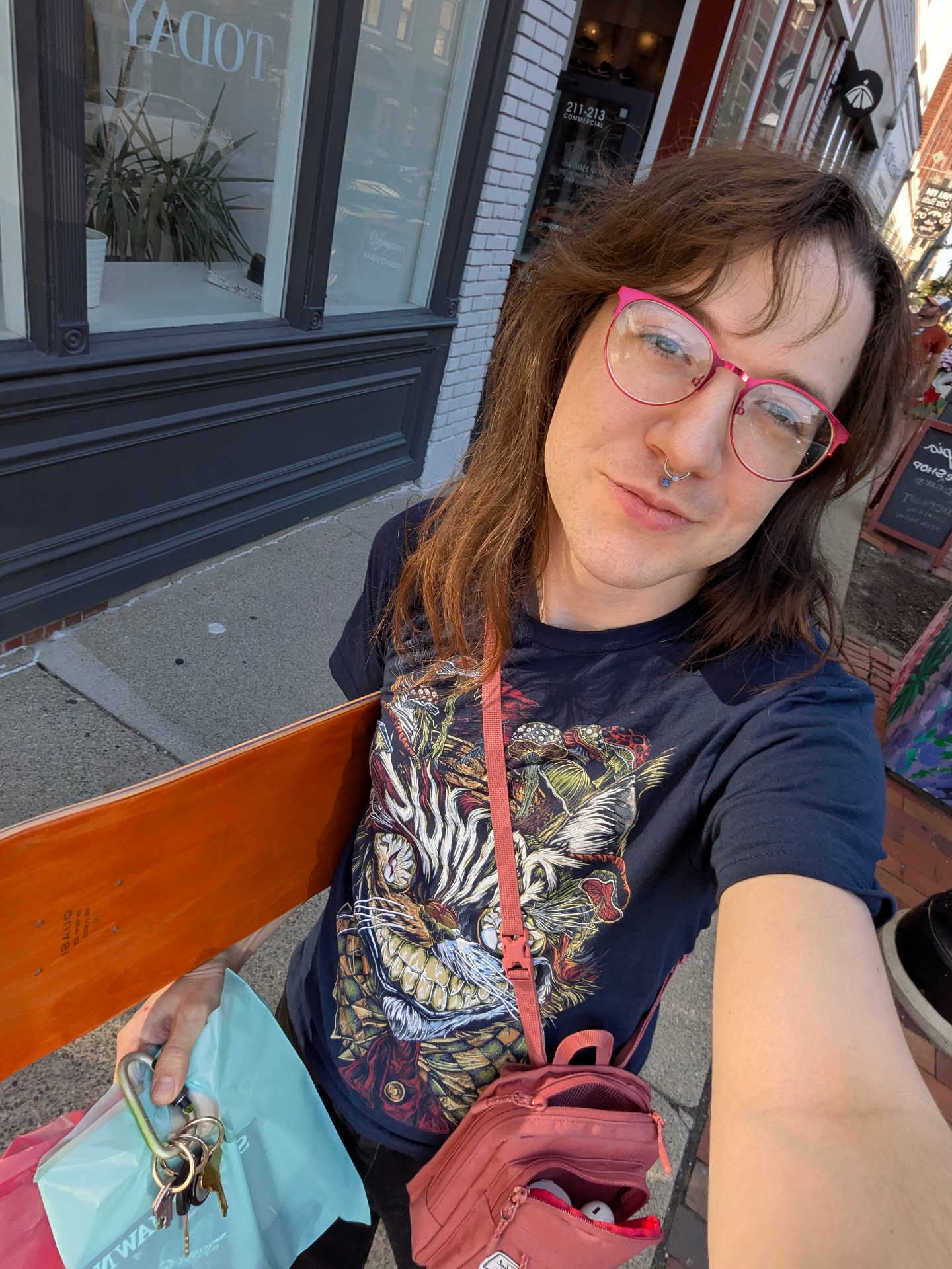 PXL_20250831_211929483