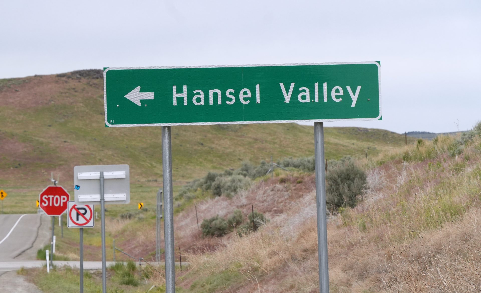 For the second appendix to my datacenter thread, we're going someplace that has no datacenters.

Yet.

That's right, get in, we're going on a field trip to Hansel Valley, unincorporated Box Elder County, Utah. Location of the proposed Stratos hyperscale datacenter.
