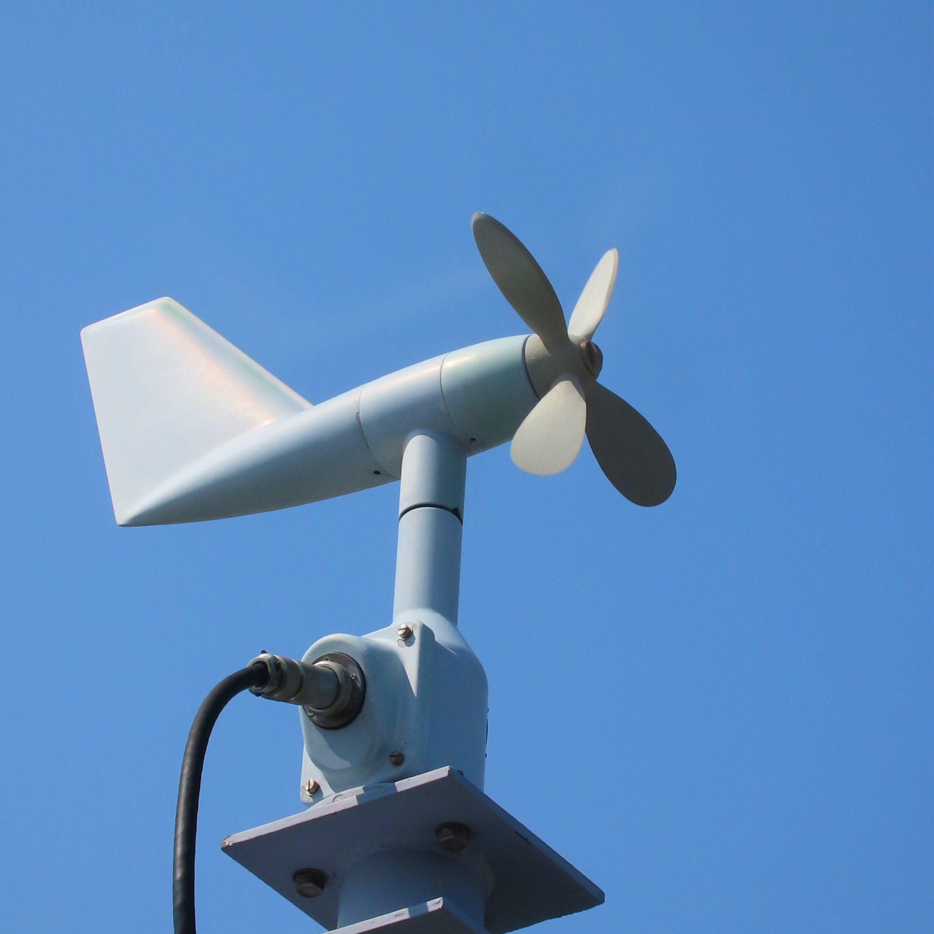 風向風力計(宍道湖大橋)