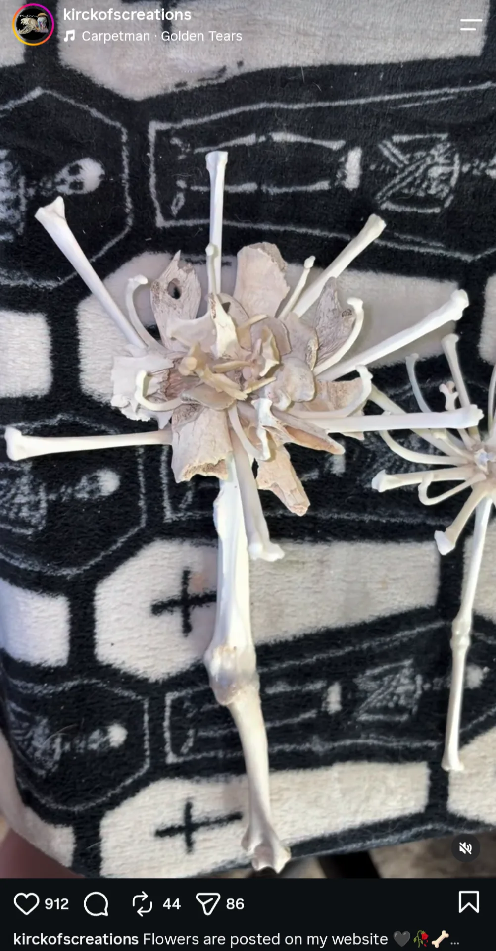 Bone flower art by KirckOfCreations on instagram